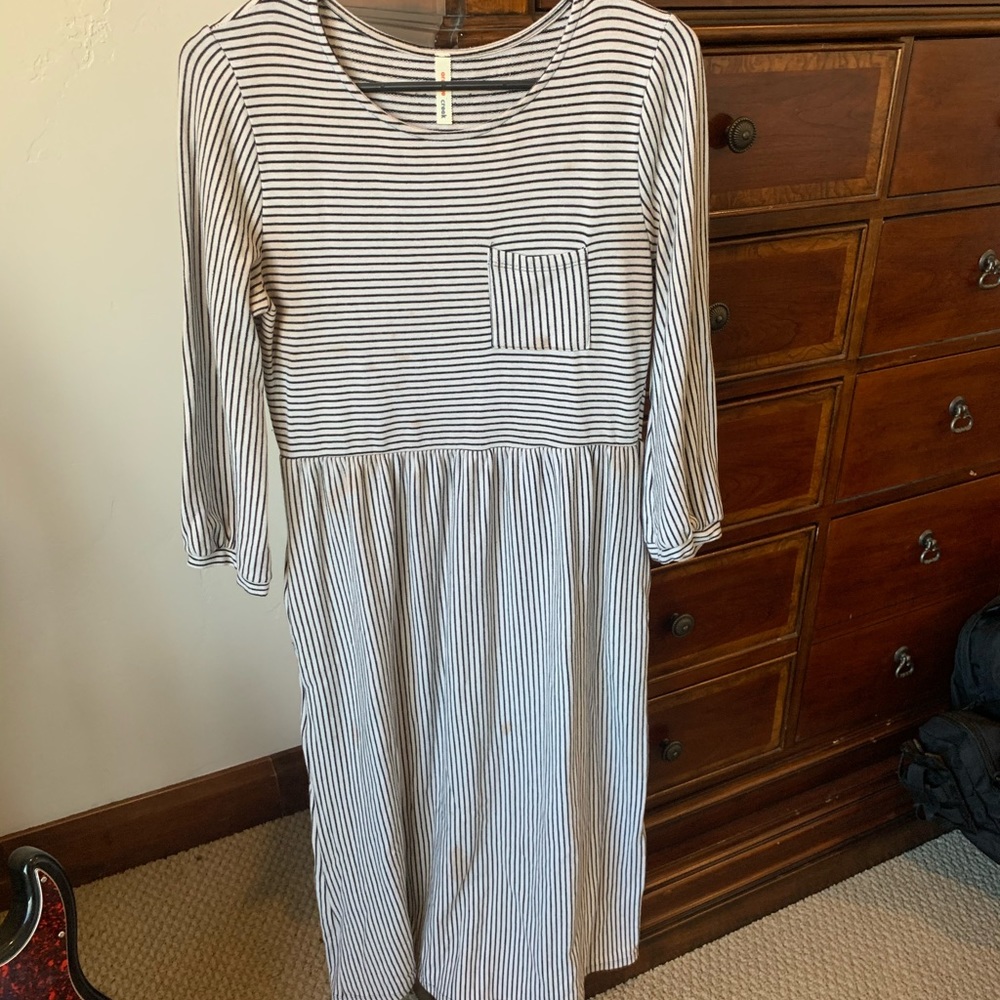 Amazing striped dress, soft and warm